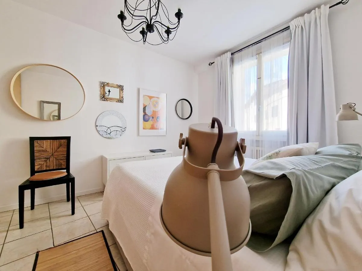Apartament Bilocale Sul Lago Di Como La Ca' Ai Mulen Mandello del Lario Włochy